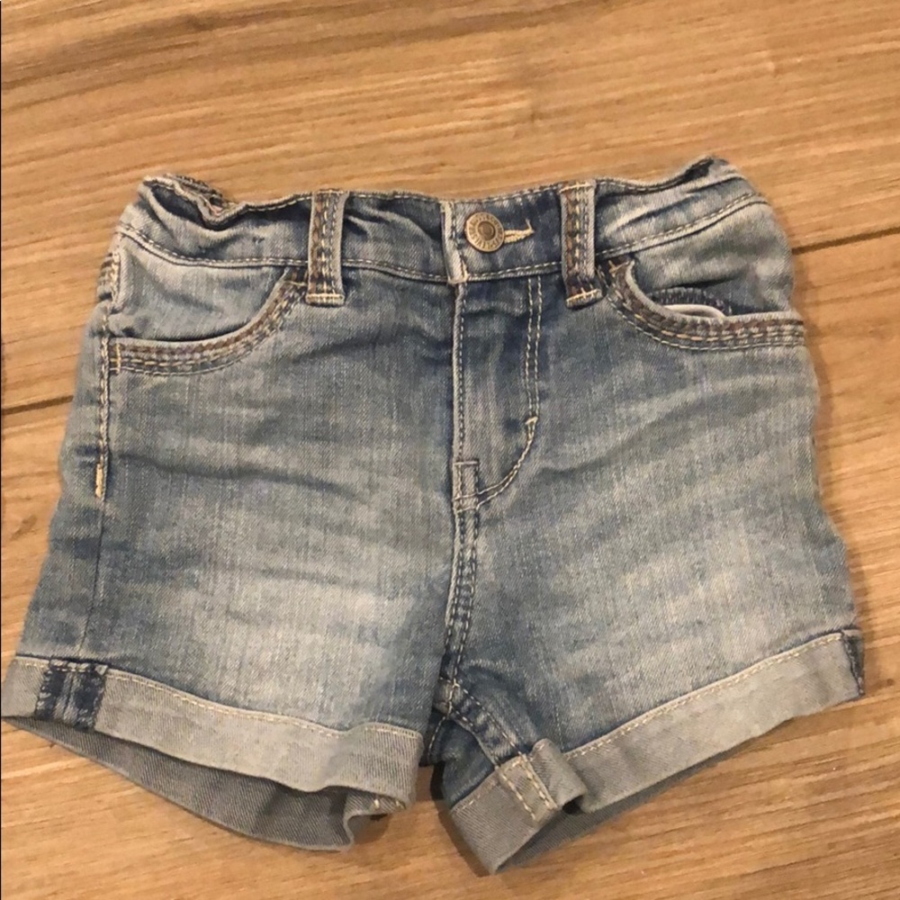 Two pairs of Levi’s shorty short denim shorts. - Picture 2 of 6